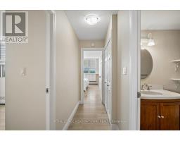 1601 - 2263 Marine Drive, Oakville, ON L6L5K1 Photo 14