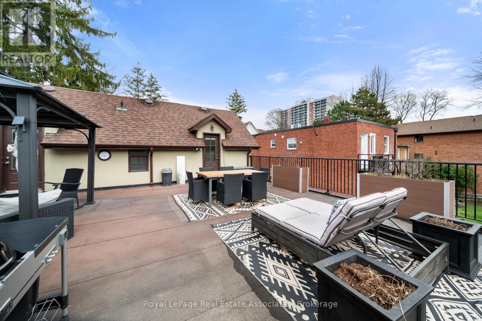 36 MISSISSAUGA ROAD N - Image 26