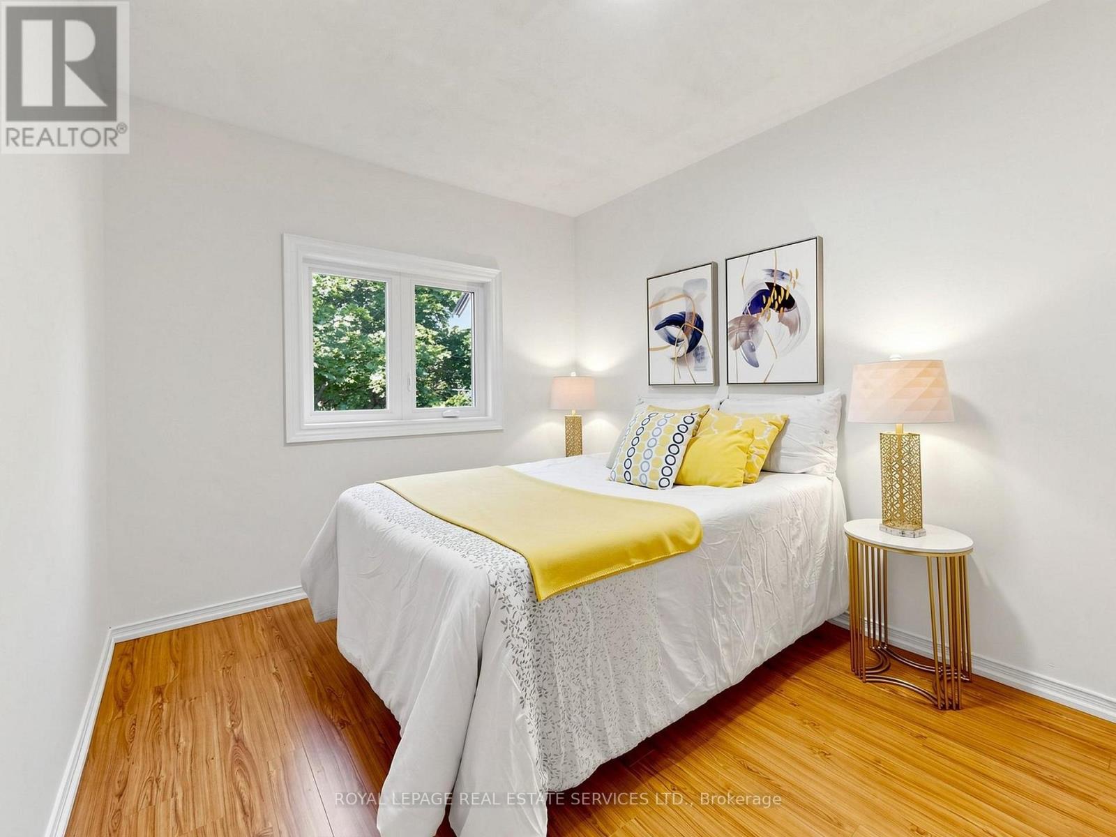 #11 1575 SOUTH PARADE COURT - Image 32