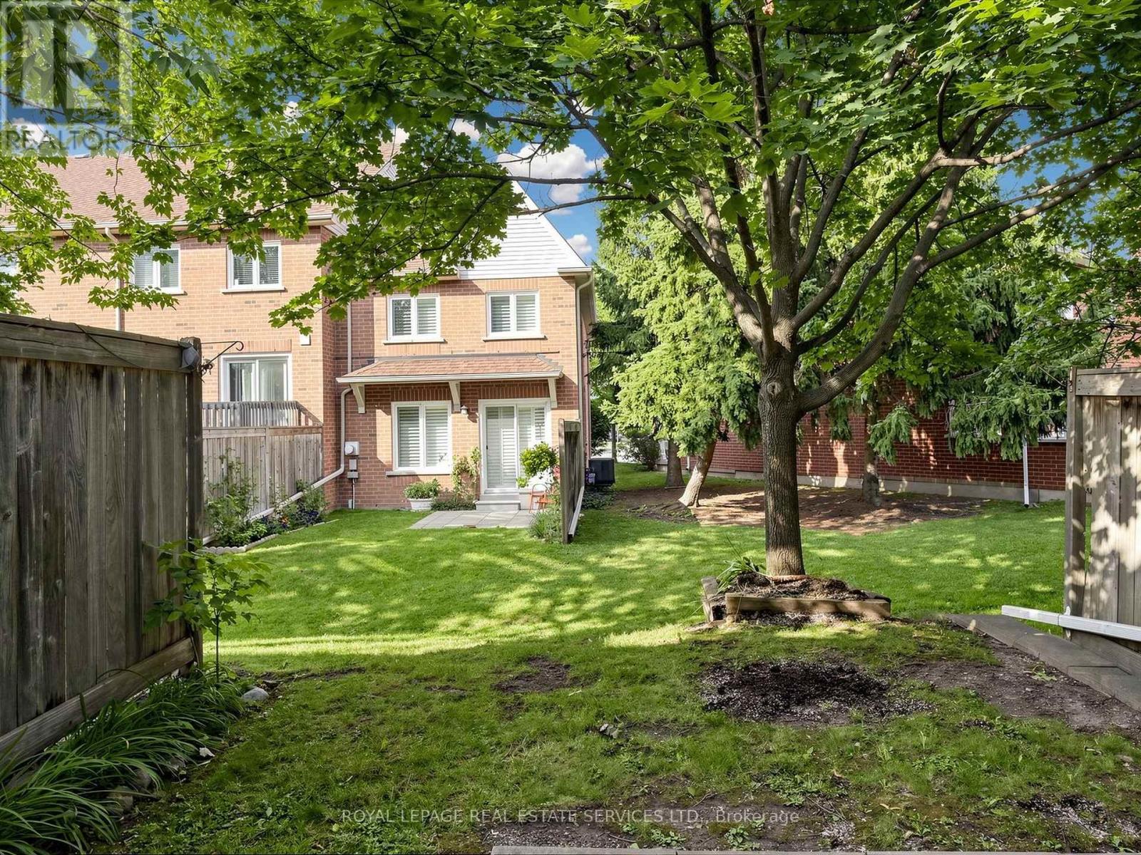 #11 1575 SOUTH PARADE COURT - Image 49