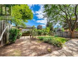 1384 Bramblewood Green, Oakville, ON L6M2R5 Photo 45