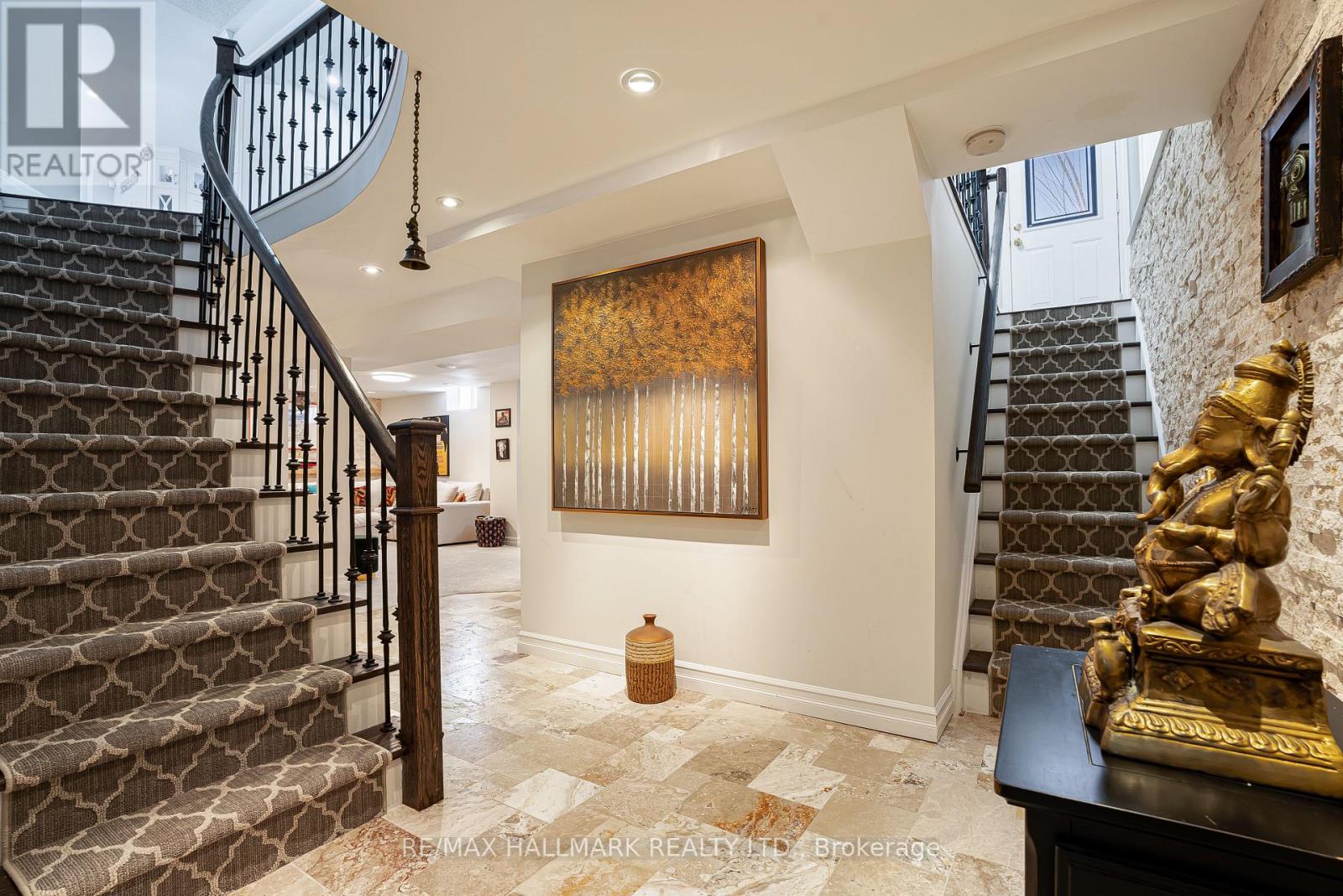 46 CUSTOMLINE DRIVE - Image 40
