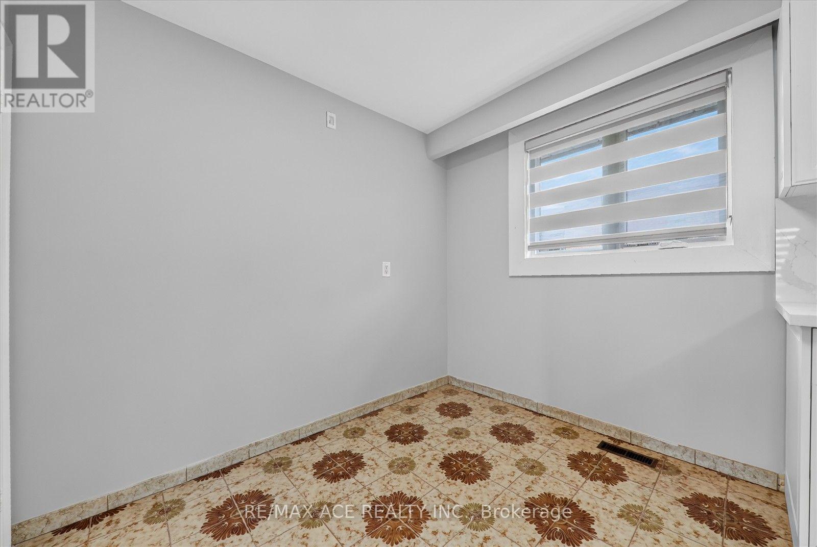 124 HONEYWOOD ROAD - 15
