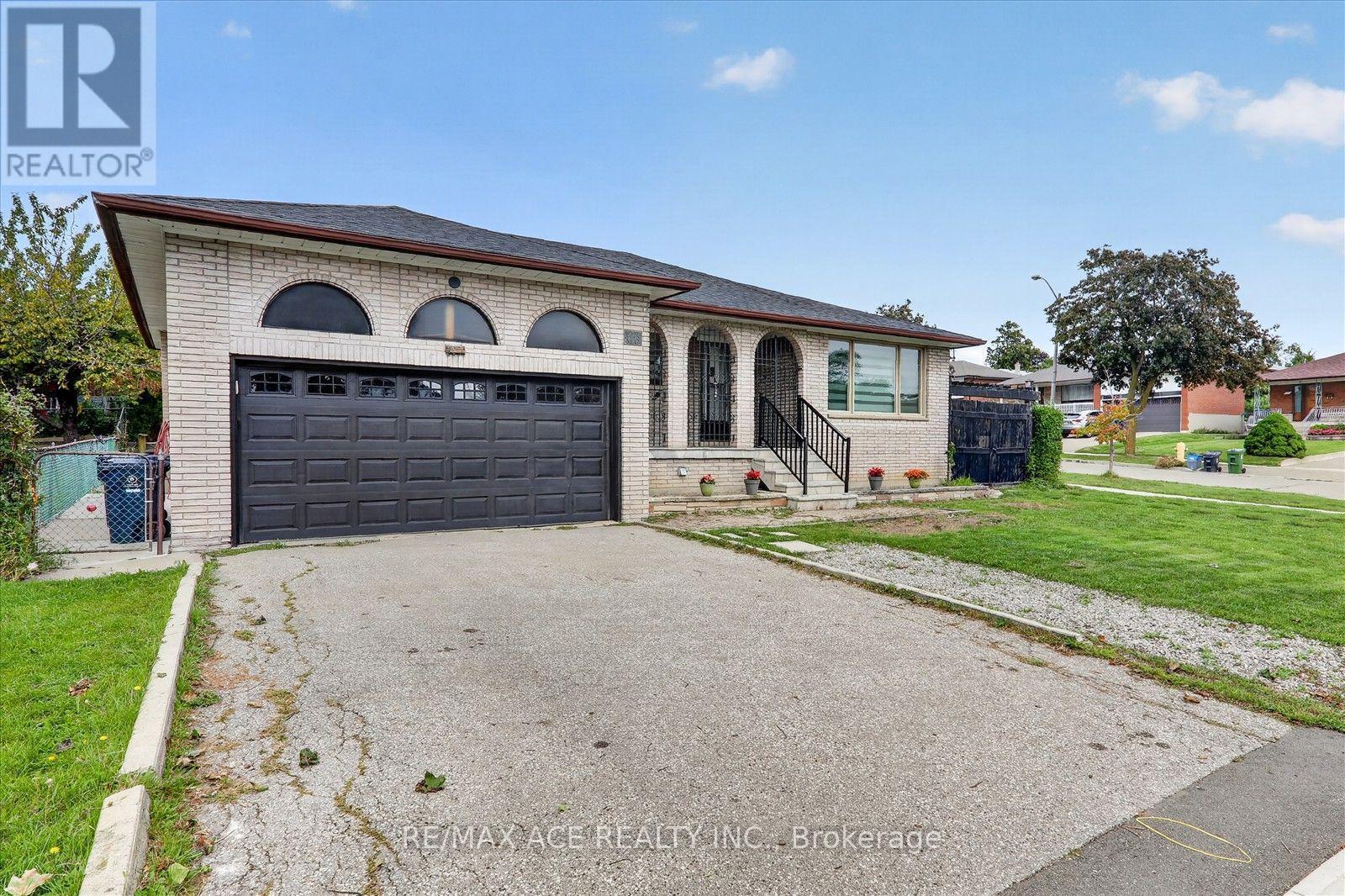 124 HONEYWOOD ROAD - 2