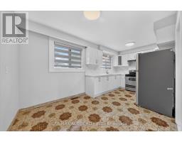 124 Honeywood Road, Toronto, ON M3N1B4 Photo 16