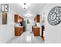 9 Windwood Drive, Toronto, ON M9W6B8 Photo 14