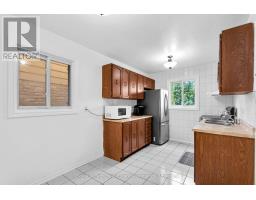 9 Windwood Drive, Toronto, ON M9W6B8 Photo 15