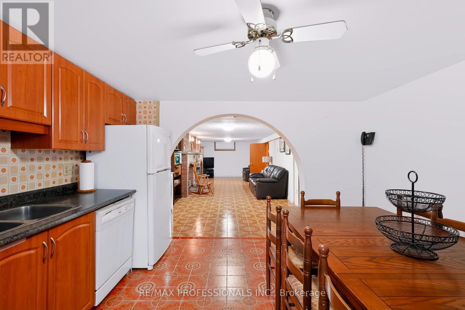 42 WOOLGAR AVENUE - Image 36