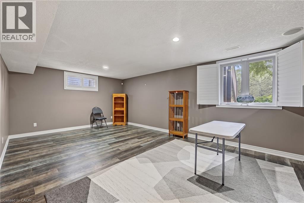 106 KINGFISHER Avenue - Image 18