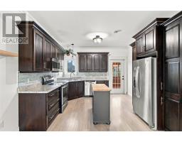 34 Maureen Crescent thumbnail 11
