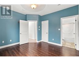 34 Maureen Crescent thumbnail 17