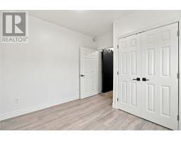 34 Maureen Crescent thumbnail 33