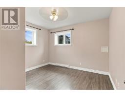 34 Maureen Crescent thumbnail 34