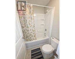 Upper Level - 412 Sophia Crescent, London North, ON N6G0T4 Photo 12