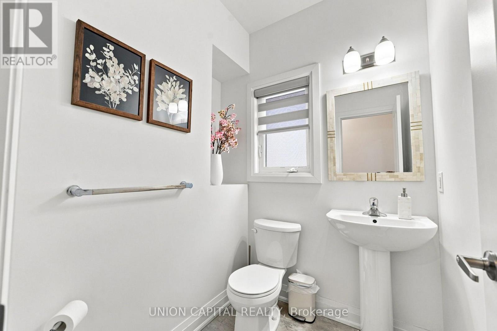 9352 EMERALD AVENUE - Image 27