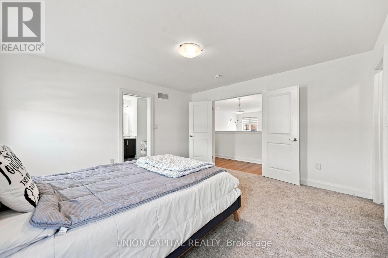 9352 EMERALD AVENUE - Image 32