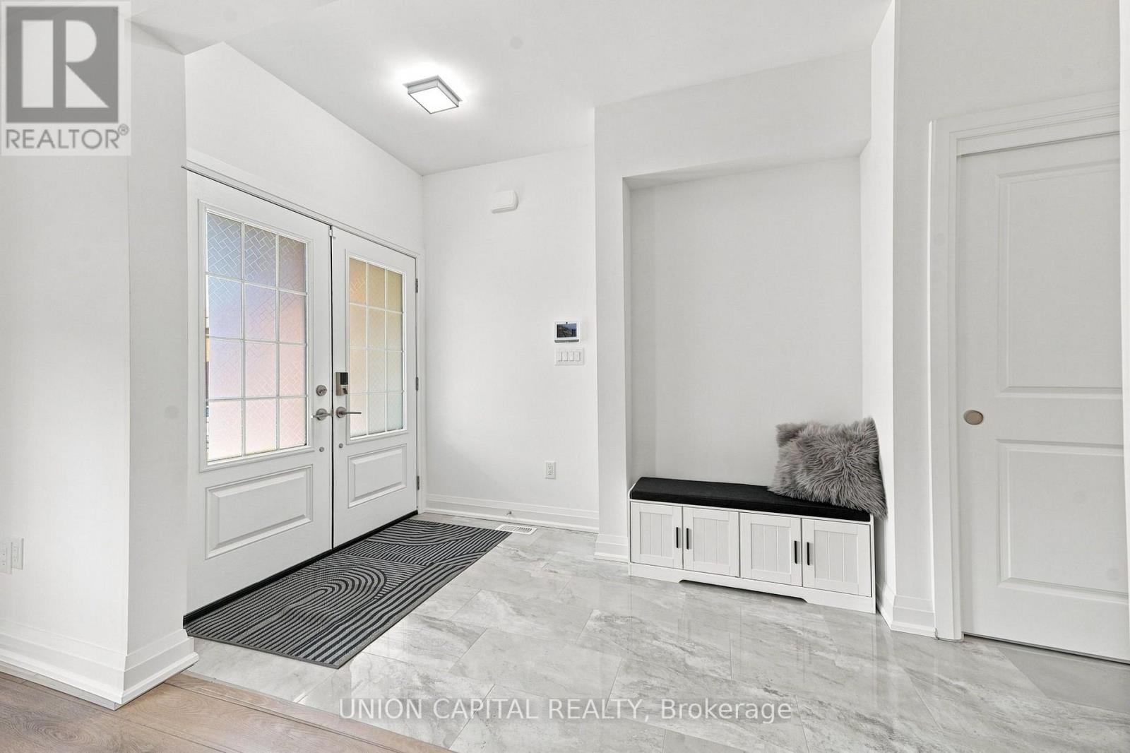 9352 EMERALD AVENUE - Image 5