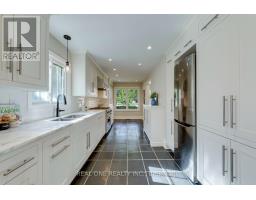 1384 Bramblewood Green, Oakville, ON L6M2R5 Photo 12