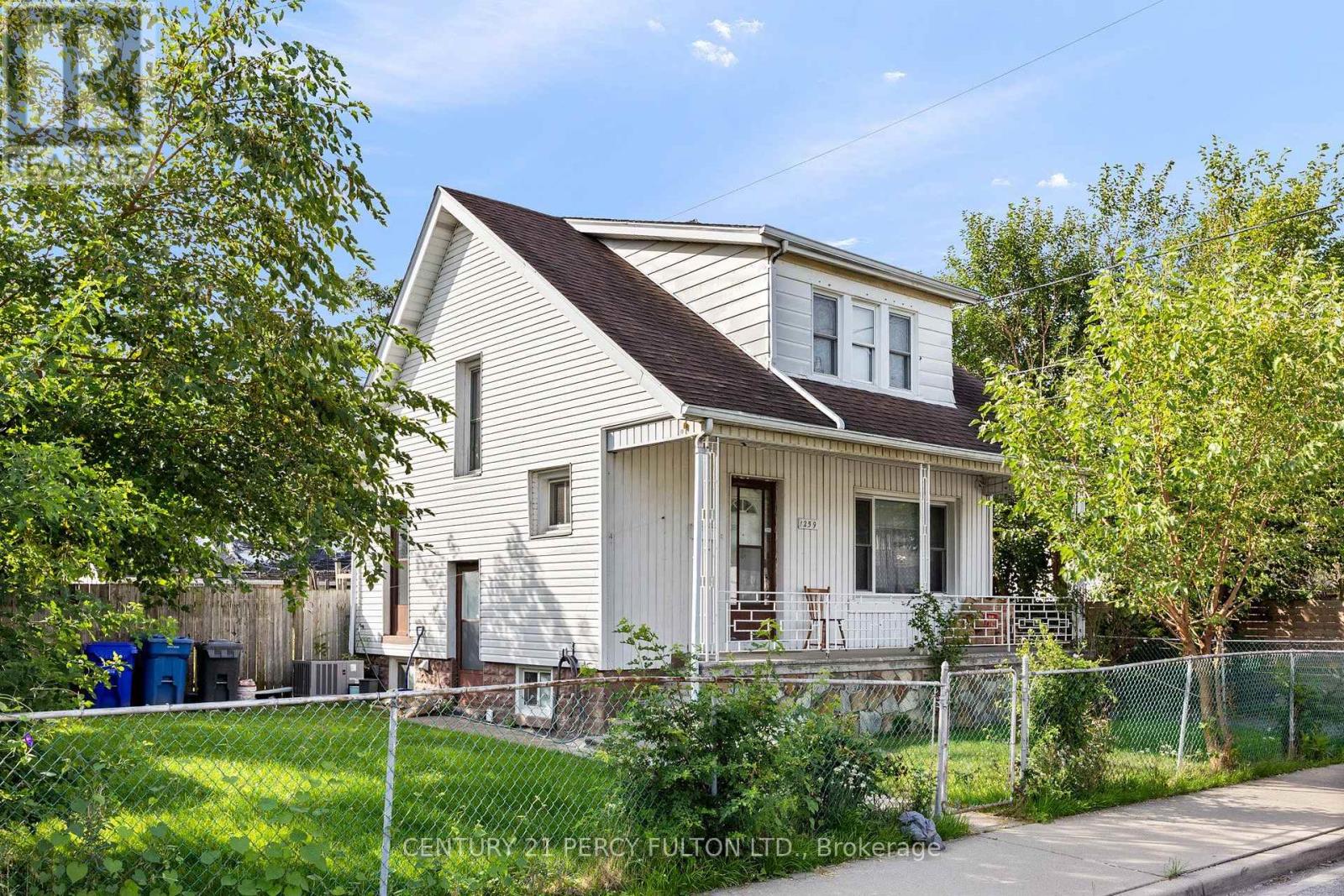 Property for sale at 1259 CATARAQUI STREET