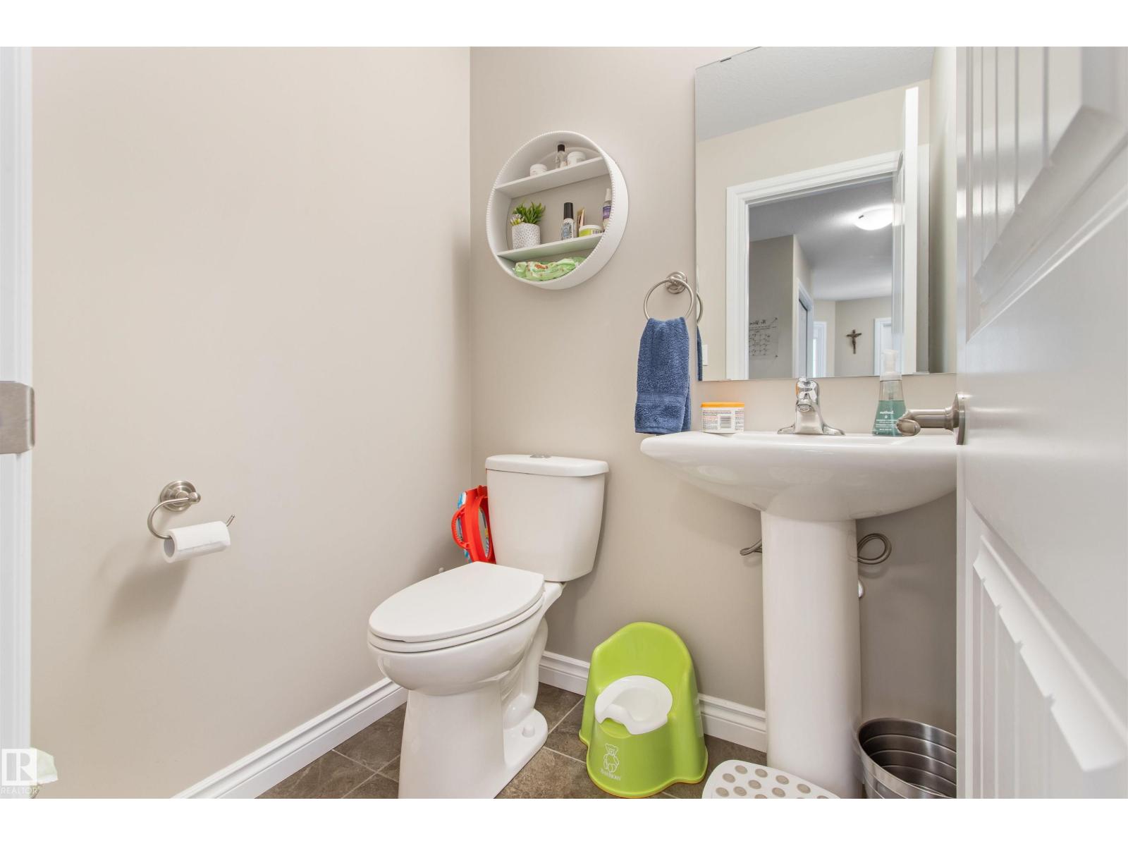4129 40 ST - 24