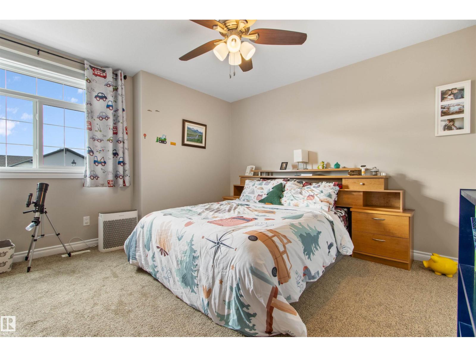4129 40 ST - 33