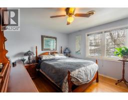 635 Highbury Park, Sarnia, ON N7V2K1 Photo 18