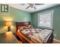 635 Highbury Park, Sarnia, ON N7V2K1 Photo 22