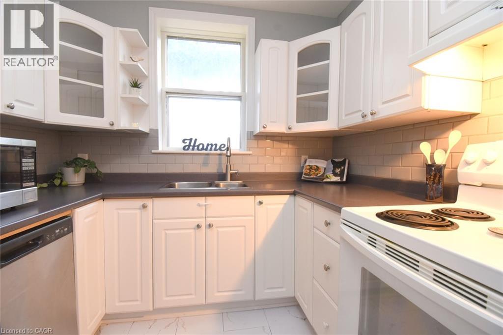 35 TISDALE Street S - 14