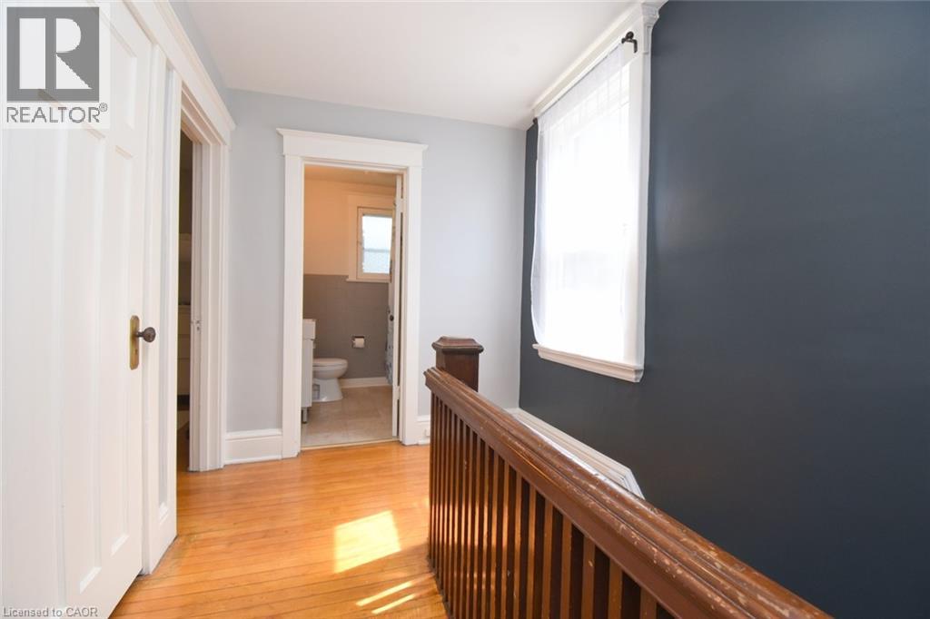 35 TISDALE Street S - 18