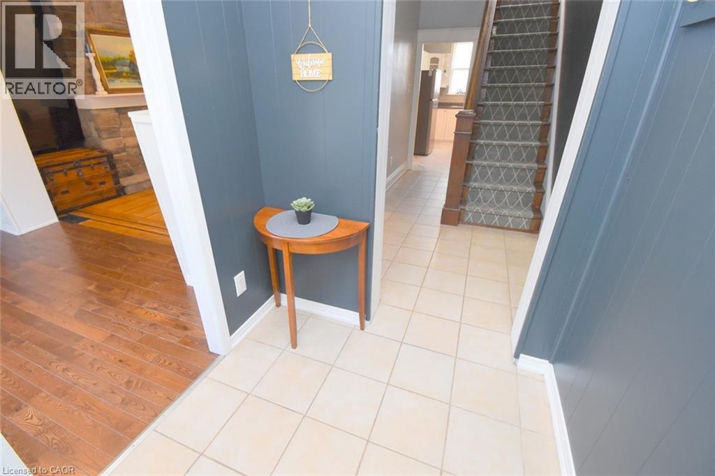 35 TISDALE Street S - 3
