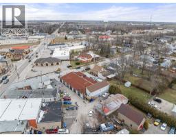 4 Young, Tilbury, ON N0P2L0 Photo 43