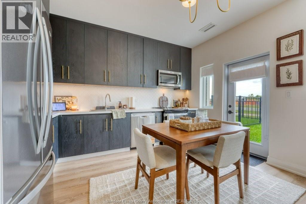 #215 4300 Laurier PARKWAY - 11