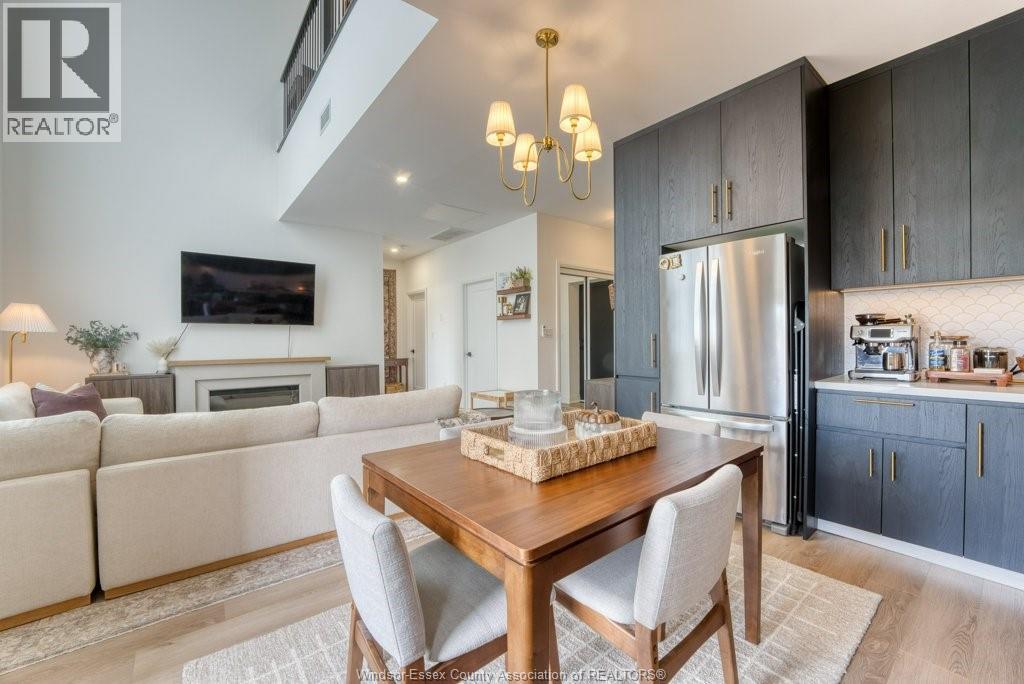 #215 4300 Laurier PARKWAY - 13