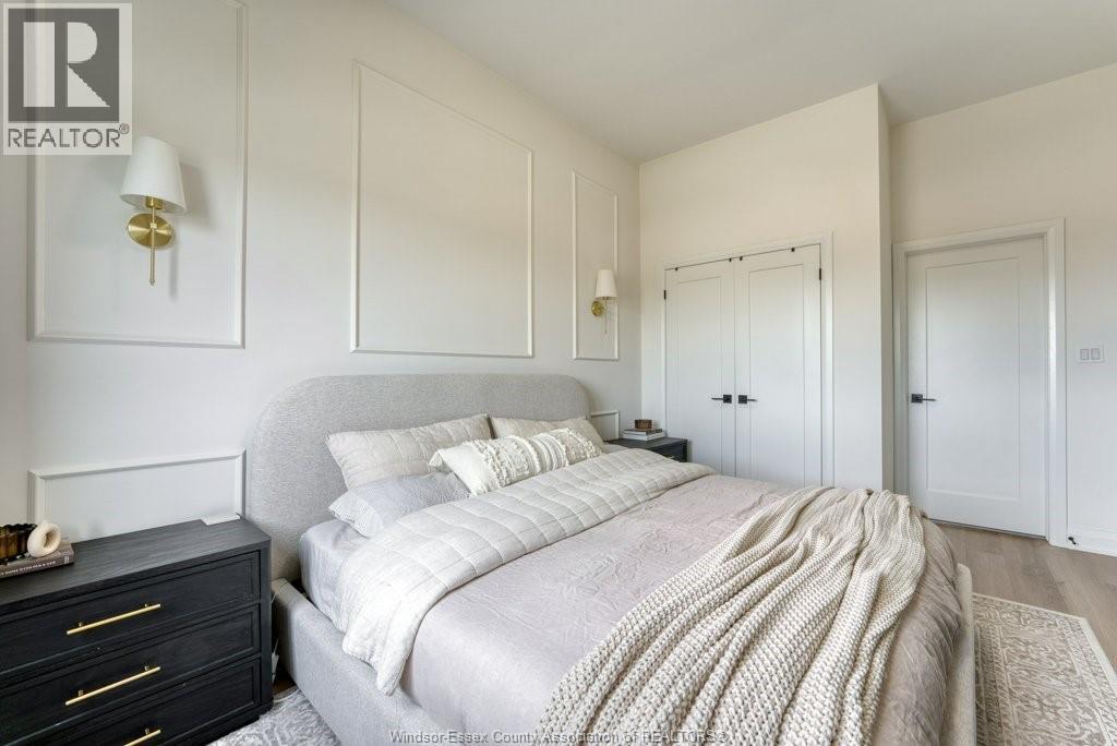 #215 4300 Laurier PARKWAY - 23