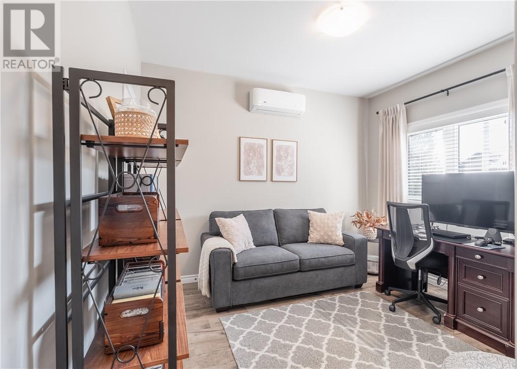 2512 Parkview Drive Unit# B3 - Image 11