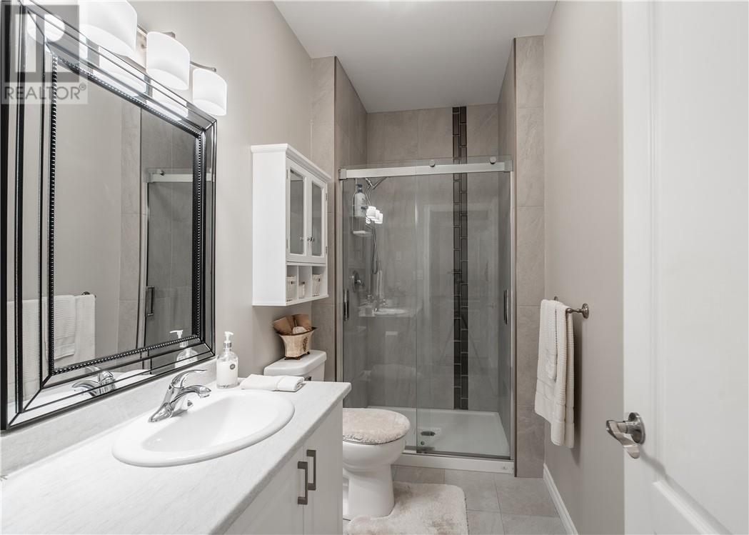 2512 Parkview Drive Unit# B3 - Image 14