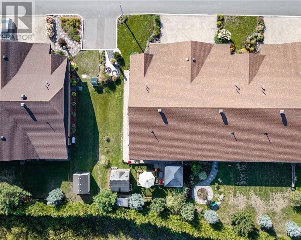 2512 Parkview Drive Unit# B3 - Image 23