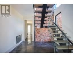 937 Sunnyside Beach Rd, Sault Ste  Marie, ON P6A6K4 Photo 15