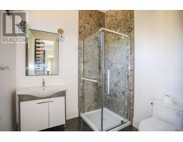 937 Sunnyside Beach Rd, Sault Ste  Marie, ON P6A6K4 Photo 16