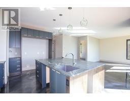 937 Sunnyside Beach Rd, Sault Ste  Marie, ON P6A6K4 Photo 19