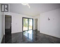 937 Sunnyside Beach Rd, Sault Ste  Marie, ON P6A6K4 Photo 29