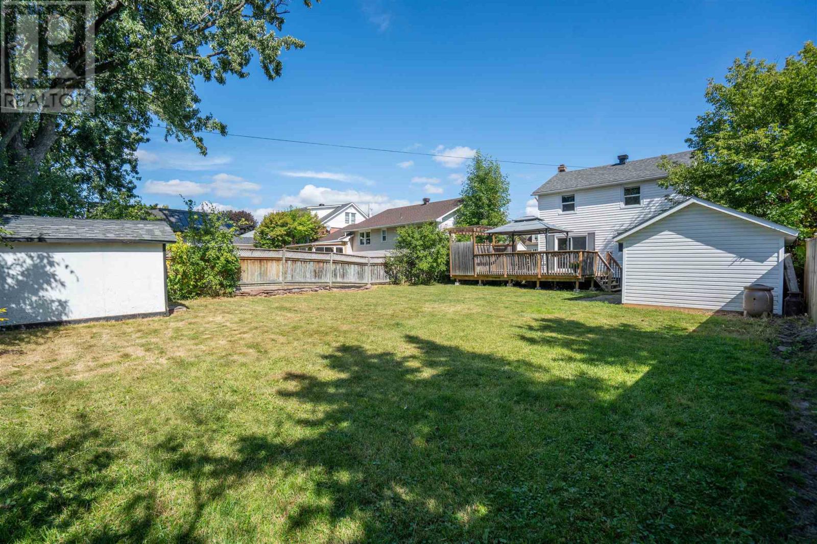 35 Bellevue AVE - 30