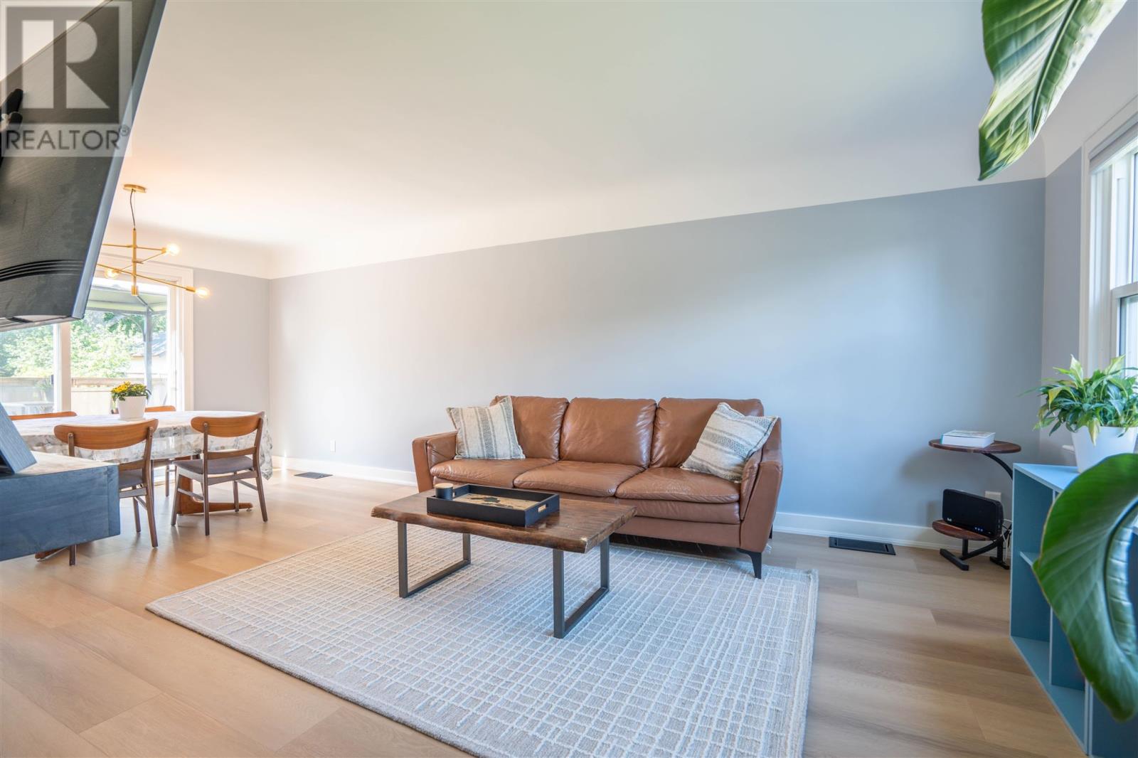 35 Bellevue AVE - Image 5