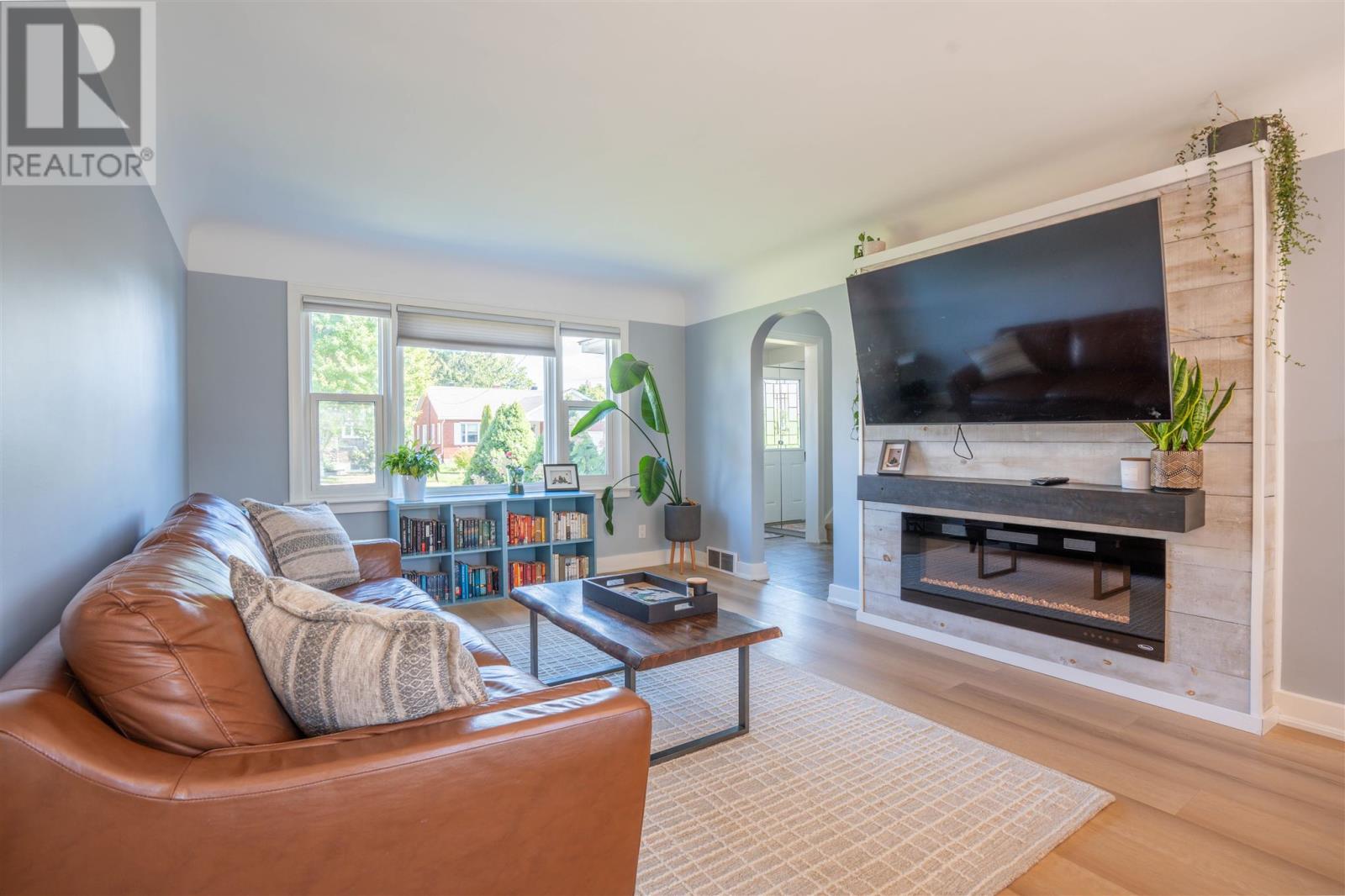 35 Bellevue AVE - Image 6