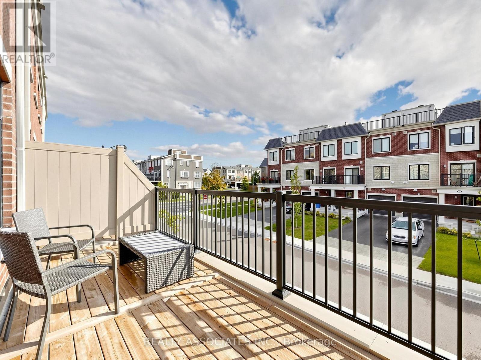14 BAKER HILL BOULEVARD - Image 19