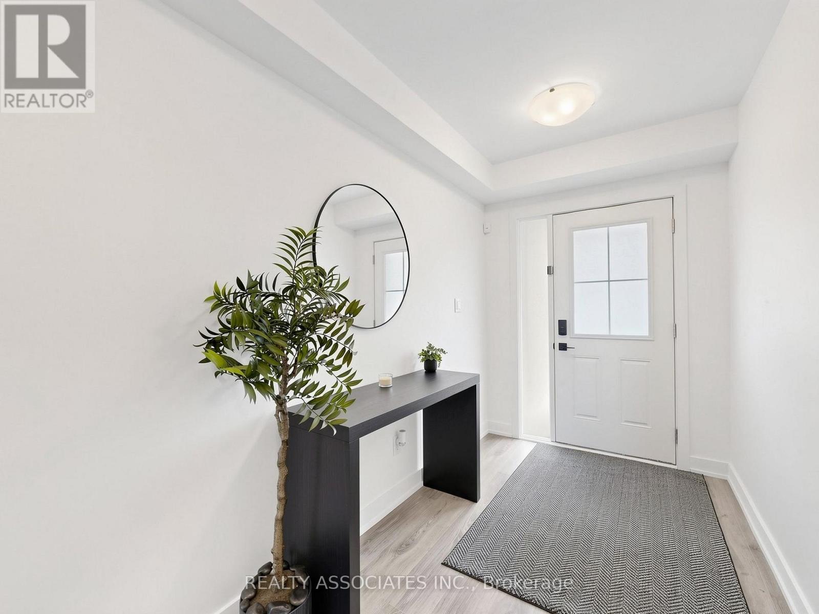 14 BAKER HILL BOULEVARD - Image 3
