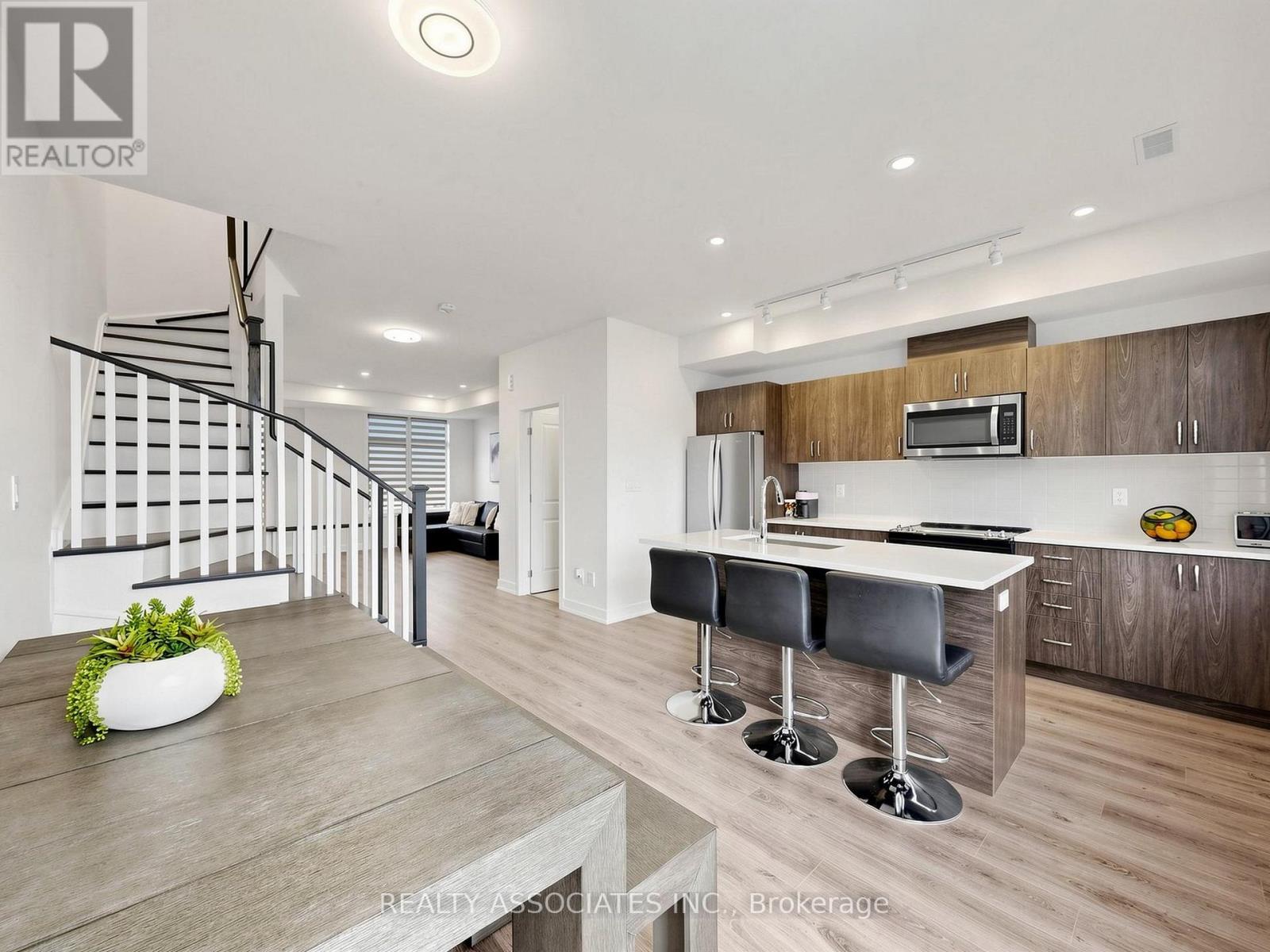 14 BAKER HILL BOULEVARD - 17