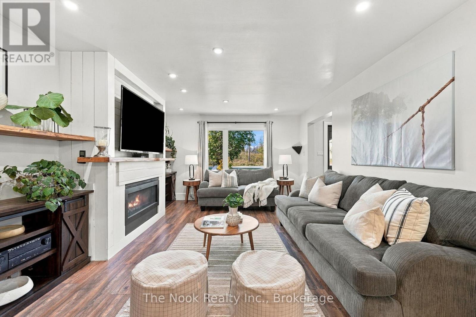 19 MUSTARD STREET - Image 11