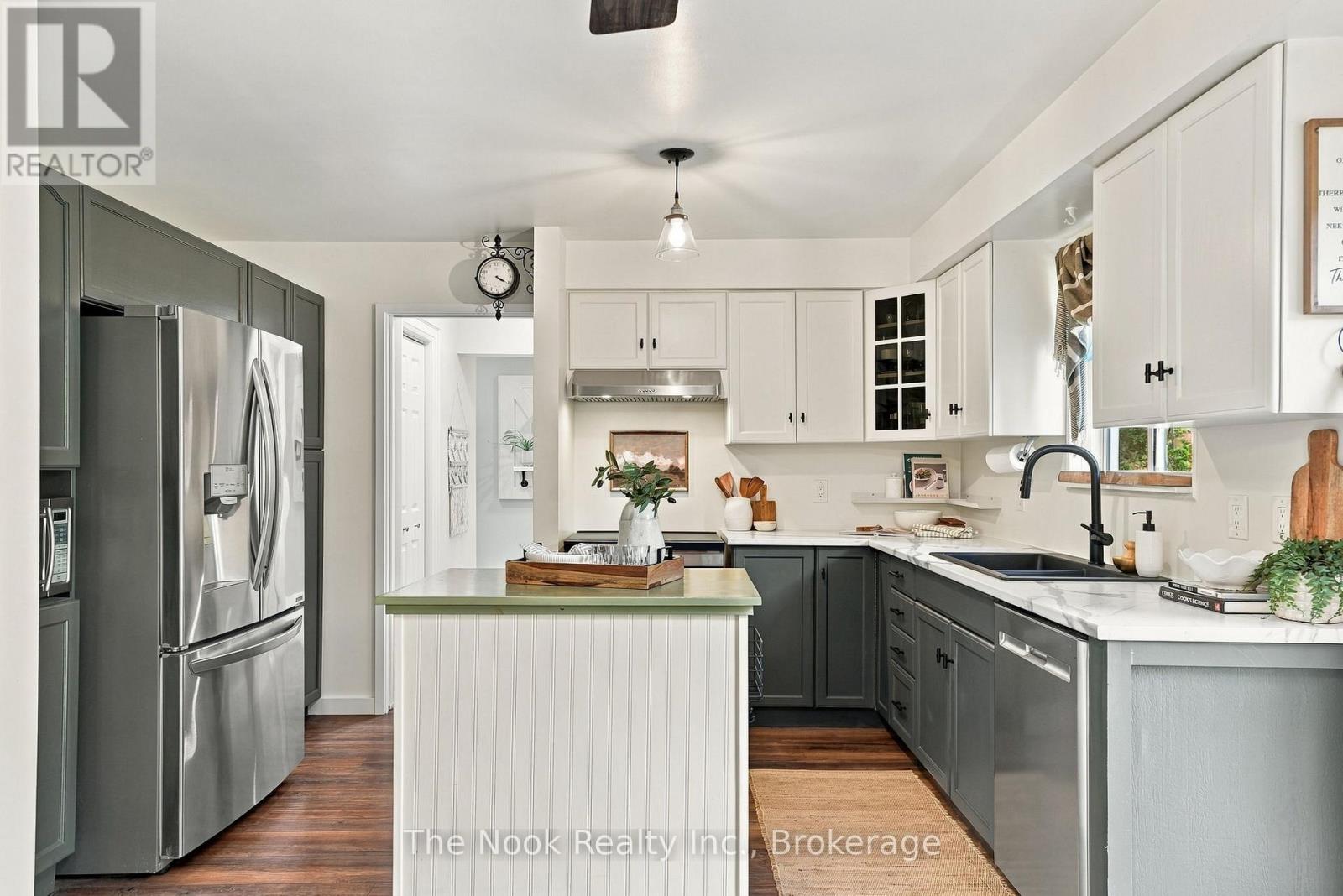 19 MUSTARD STREET - Image 16