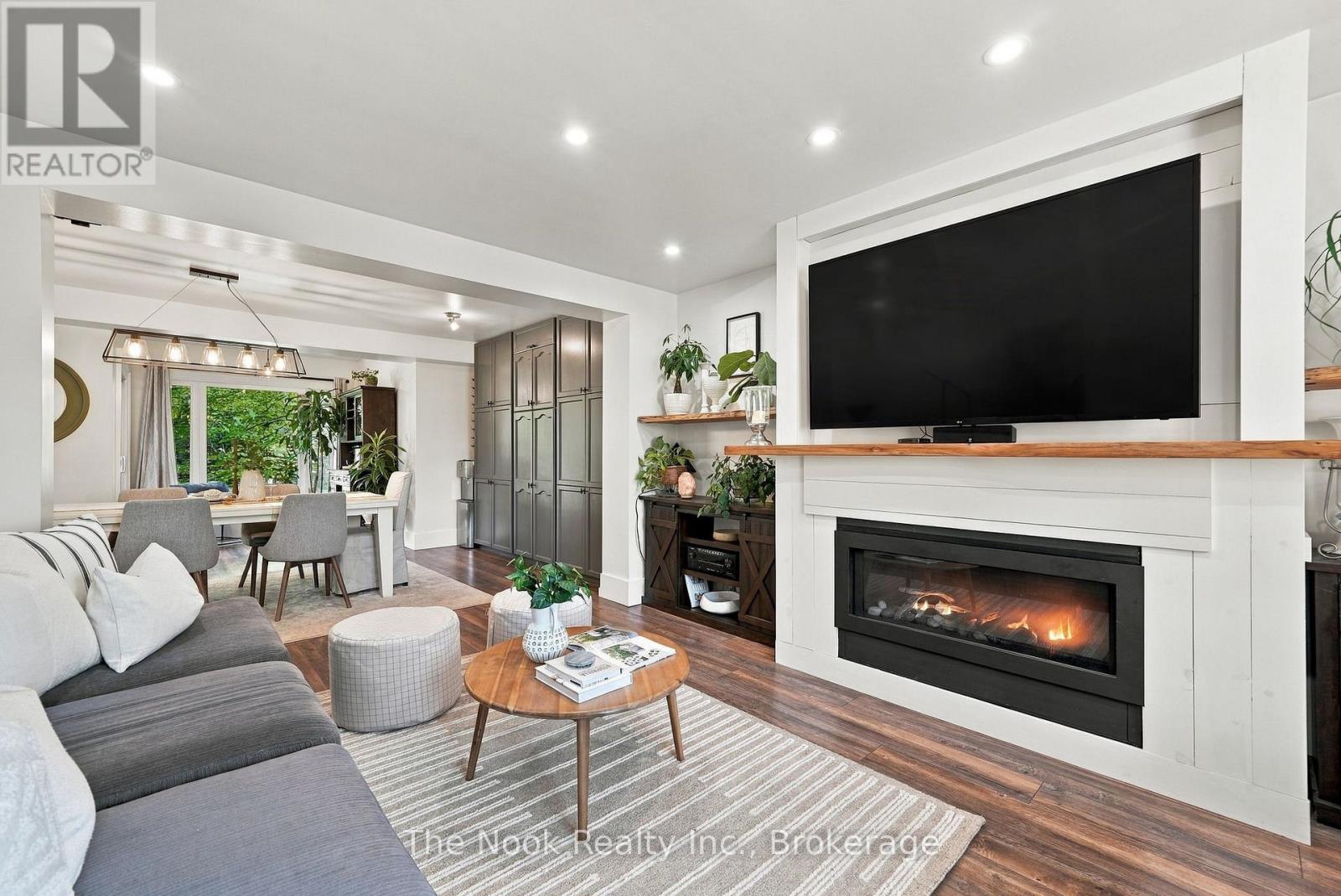 19 MUSTARD STREET - 9